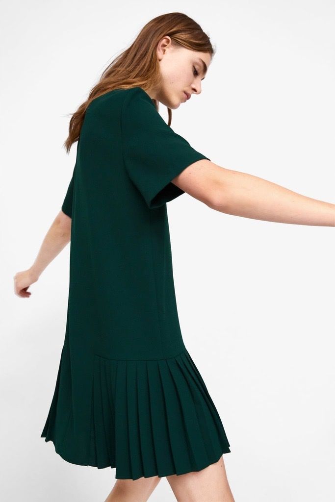 Zara Green Pleated Shift Mini Dress Size Medium, Women's Fashion, Dresses &  Sets, Dresses on Carousell