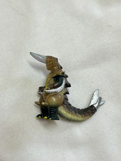 由 mmmmlly (刊登 ID 1337404343，圖片 1) 提交，位於 的 (類別：)，說明：。