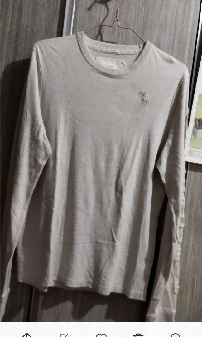 Abercrombie & Fitch long sleeves (Category: Tshirts & Polo Shirts ) located in Quezon City. Submitted by esquire_112. (Listing ID 1337273594, Image 3). Description: no issues from US pre-owned not ukay.