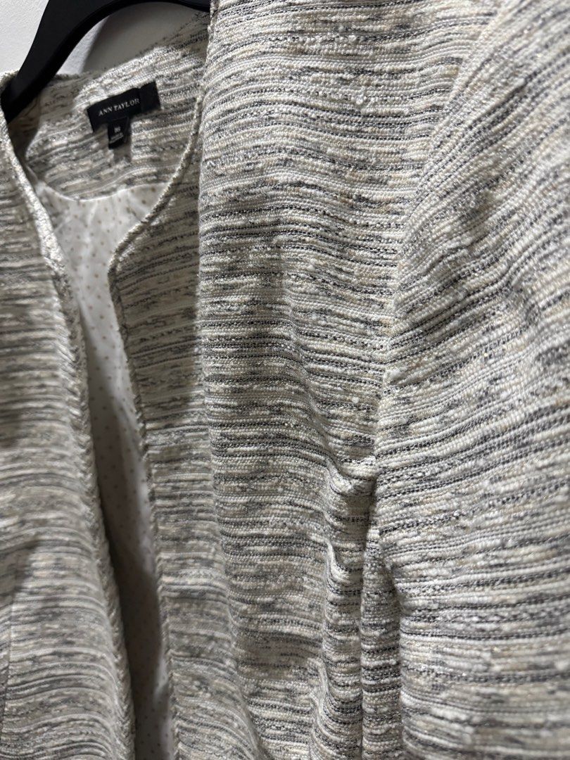 Ann Taylor Blazer (Category: Others Tops) located in Batangas. Submitted by soaph (Listing ID 1337316253, Image 3). Description: Brand: Ann Taylor Casual or Formal .