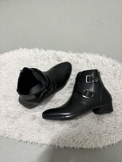 (Category: ) located in . Submitted by fashionmf101 (Listing ID 1337375525, Image 1). Description: .