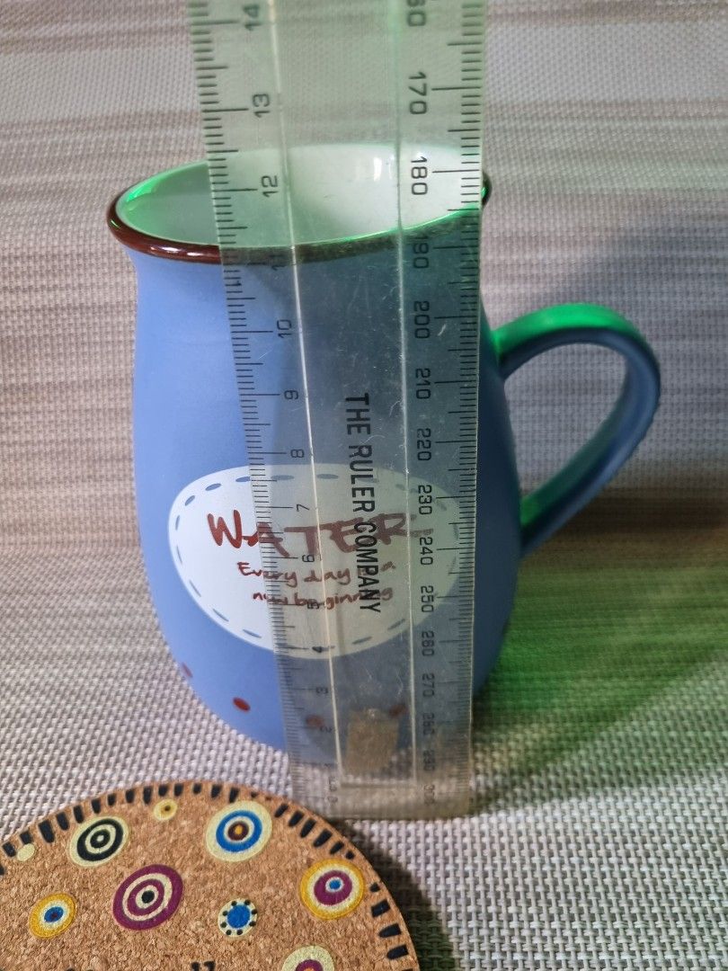 Ceramic Coffee Mug with cork coaster (Category: Coffee & Tea Tableware) located in San Mateo. Submitted by realmeljorie (Listing ID 1337257338, Image 3). Description: Cute and nice Unique design Good for everyday loc. ampid 1 San Mateo Rizal.