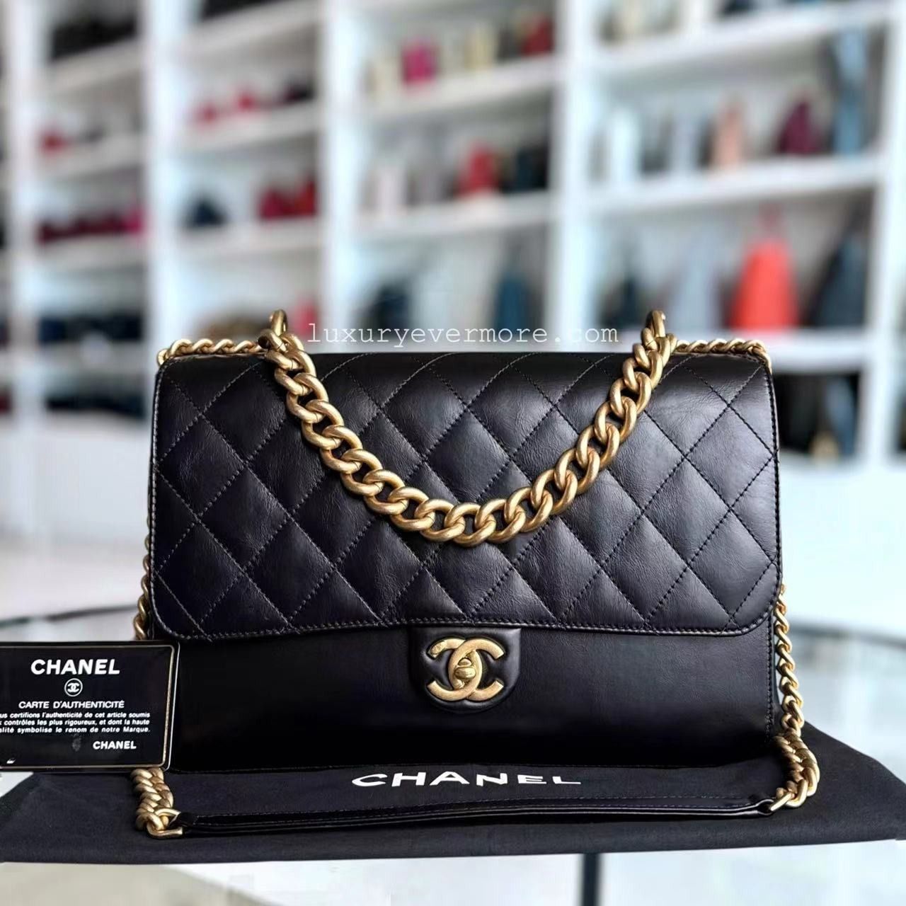 Chanel Seasonal Flap Jumbo 30CM Glazed Calfskin Quilted Straight Line Black Gold Hardware Series