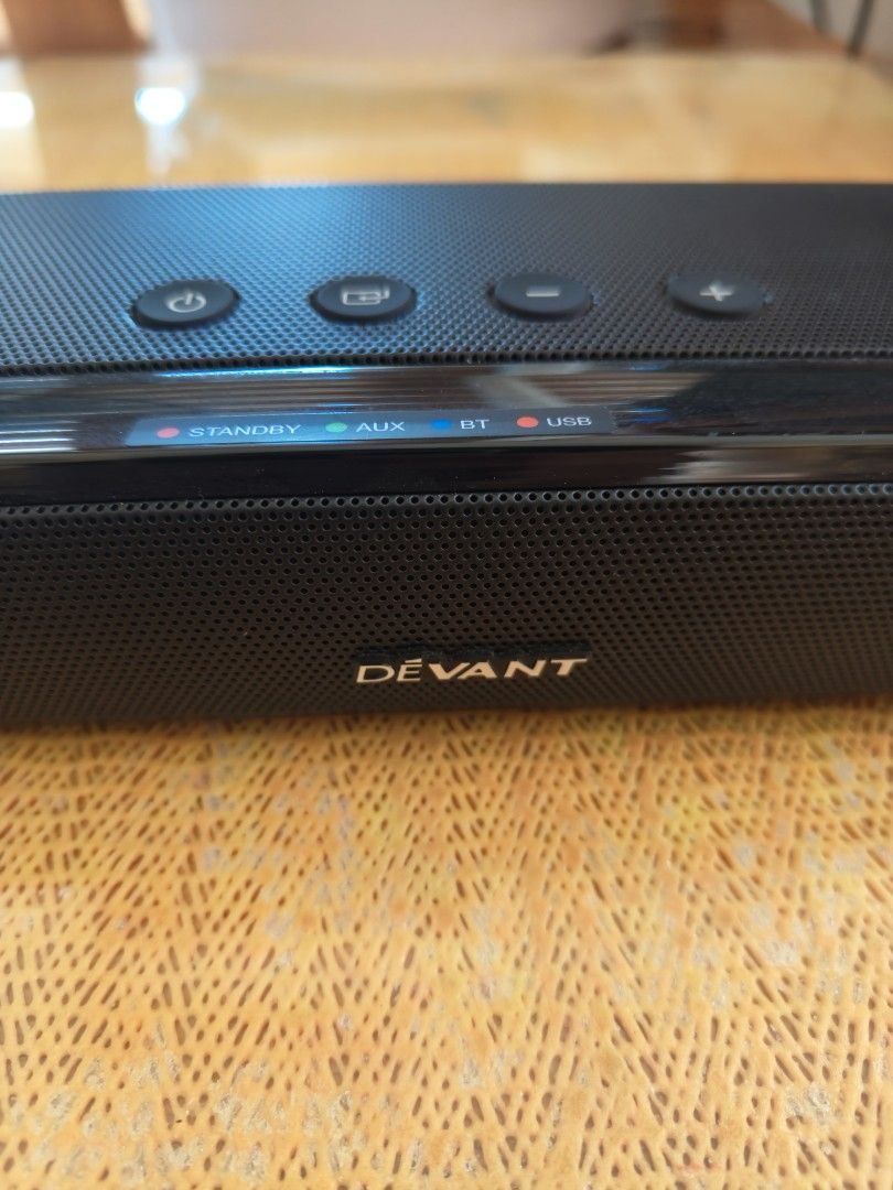 Devant SB-50 2.0 CH Soundbar (Category: Soundbars, Speakers & Amplifiers) located in Quezon City. Submitted by aurora.co.ph (Listing ID 1337274033, Image 2). Description: FOR SALE: Devant SB-50 2.0 CH Soundbar Won in a Christmas Party Raffle last year. RFS: Decluttering. Tinest lang and displayed in our living room, di na nagamit. Meet up or Lalamove from Biñan, Laguna (Pwede din sa Makati, need to arrange schedule lang) Mode of Payment: In perso