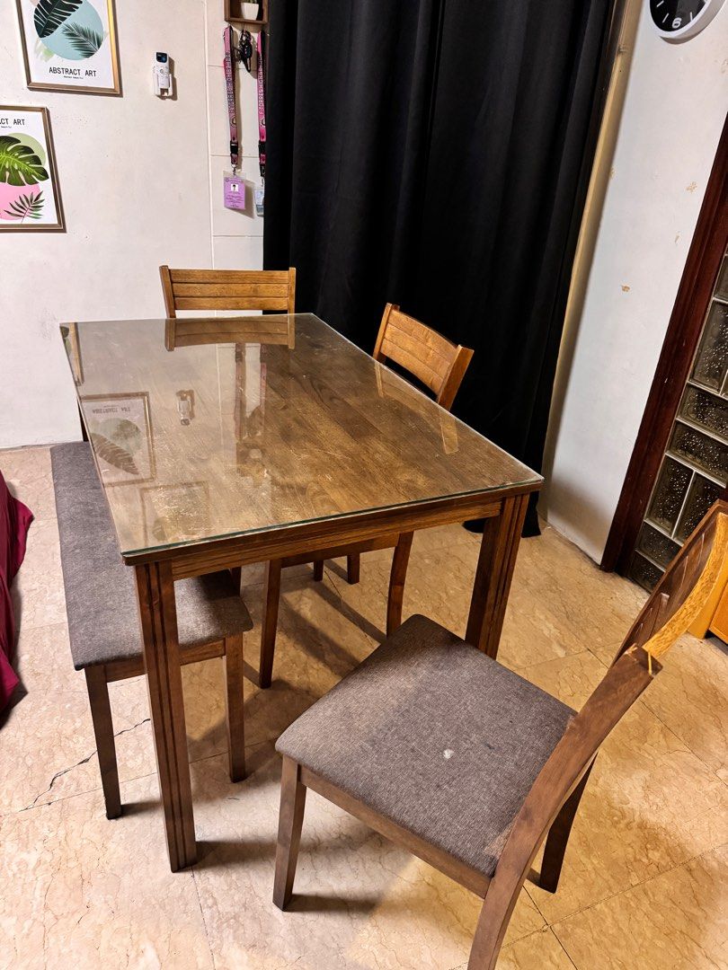 dinning table (Category: Other Home Furniture) located in Manila. Submitted by shemineforever (Listing ID 1337350121, Image 2). Description: for sale dinning table with top glass 4 seater pm lang po .