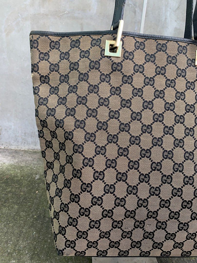 Gucci gg monogram bag hotsell