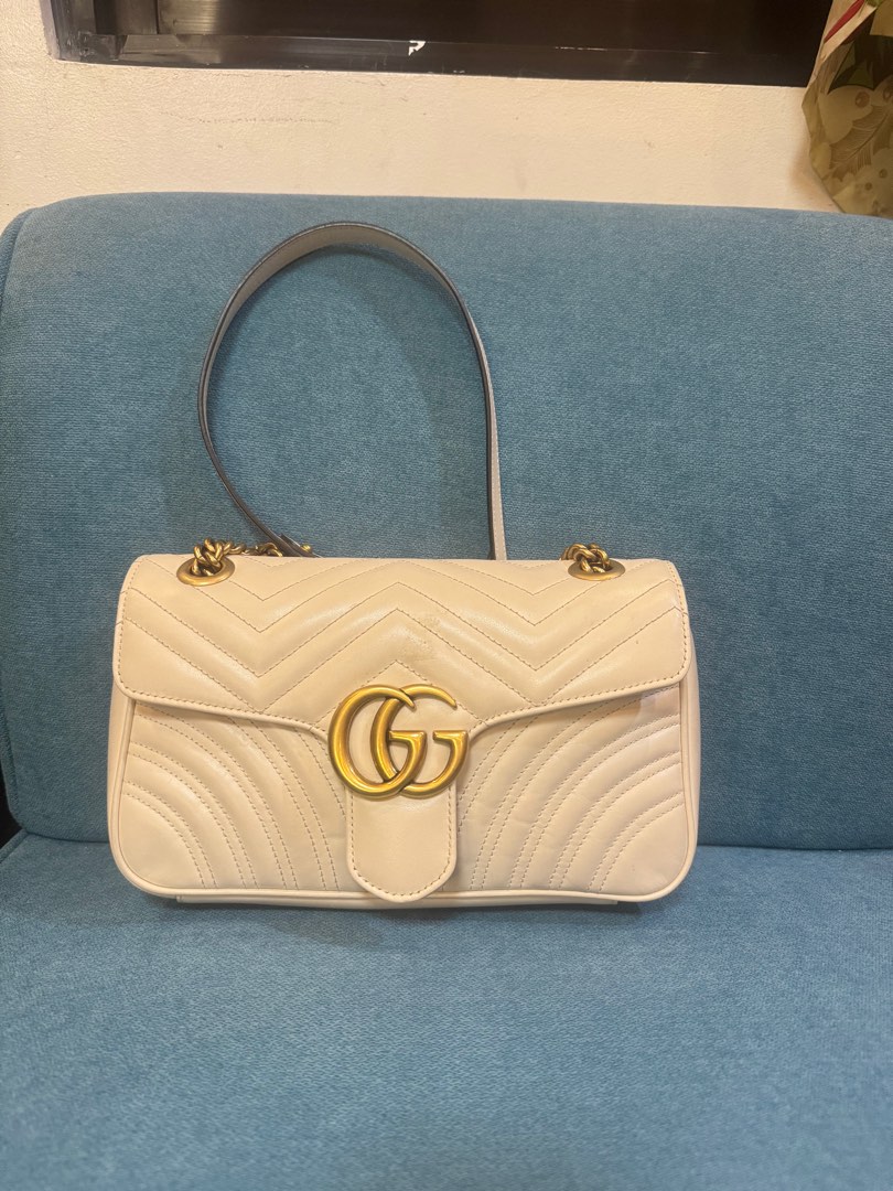 Gucci marmont bag medium sales