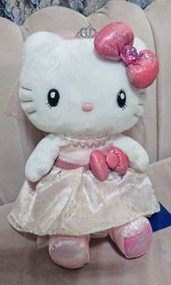 (Category: ) located in . Submitted by kittycloset88 (Listing ID 1337311308, Image 1). Description: .