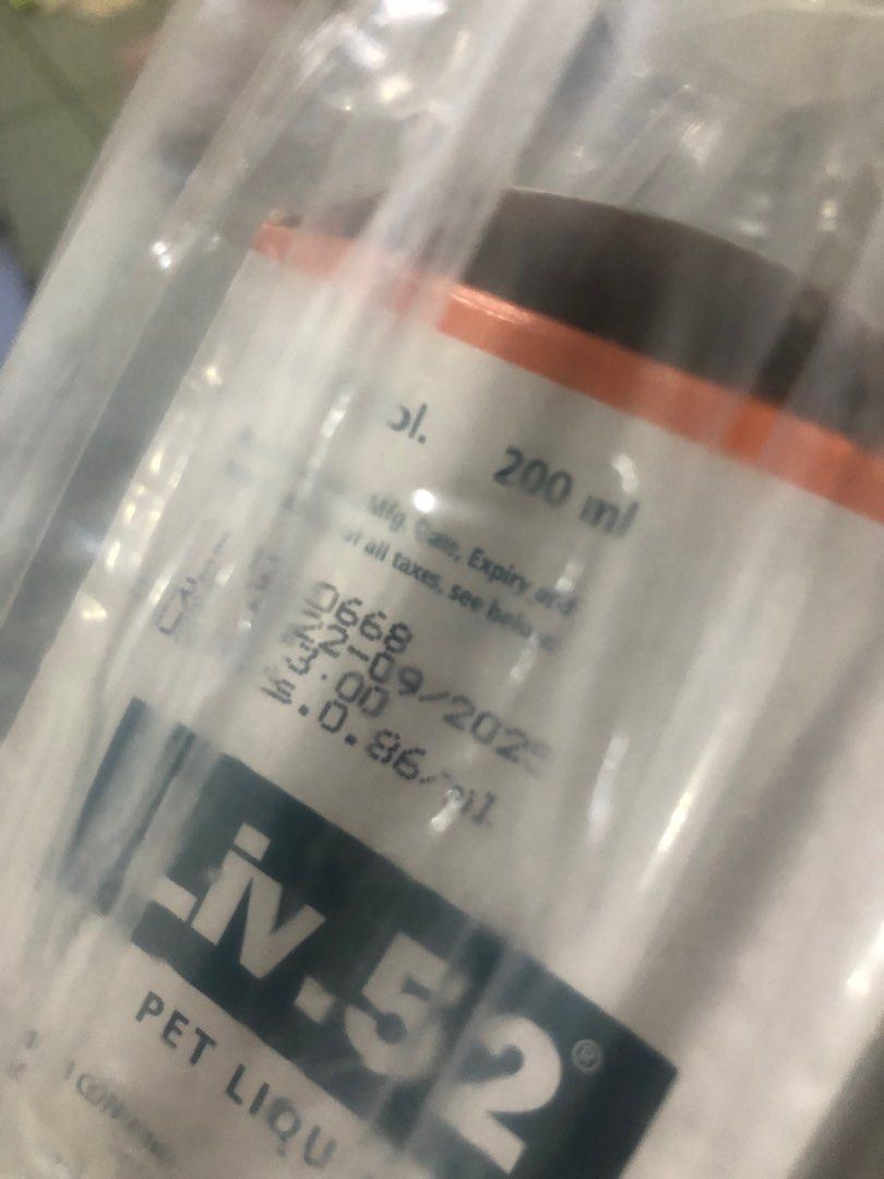 Himalaya Liv. 52 for pets (Category: Medical Supplies & Tools) located in Manila. Submitted by delacruzlei (Listing ID 1337369994, Image 3). Description: sealed and di pa naoopen because wrong item nasend ni seller hahaha, legit shop pinagbilhan :) 9/25 expiration date mop: gcash / bank transfer mod: sdd/j&t.