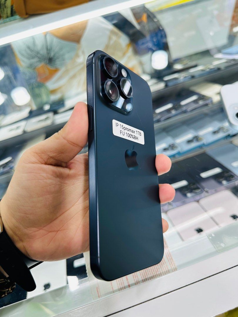 Iphone 15 Pro Max 1TB 100% batt FU NTC (Category: iPhone 15 Series) located in San Juan City. Submitted by javedsgadgetshop (Listing ID 1337395400, Image 3). Description: OPEN FOR INSTALLMENT VIA CREDIT CARD/GGIVES/SPAY/BILLEASE & SWAP/TRADE-IN! BUY AND SELL! Quick Specs : Iphone 16promax •1TB •NTC Variant •100% batt health •Factory Unlock •95% Smoothness •No hidden issue | No Repaired •100% Authentic | Not Refurbished •w/ OEM Charger & store war