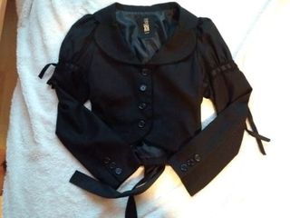 (Category: ) located in . Submitted by twilight4u_thrift (Listing ID 1337395984, Image 1). Description: .