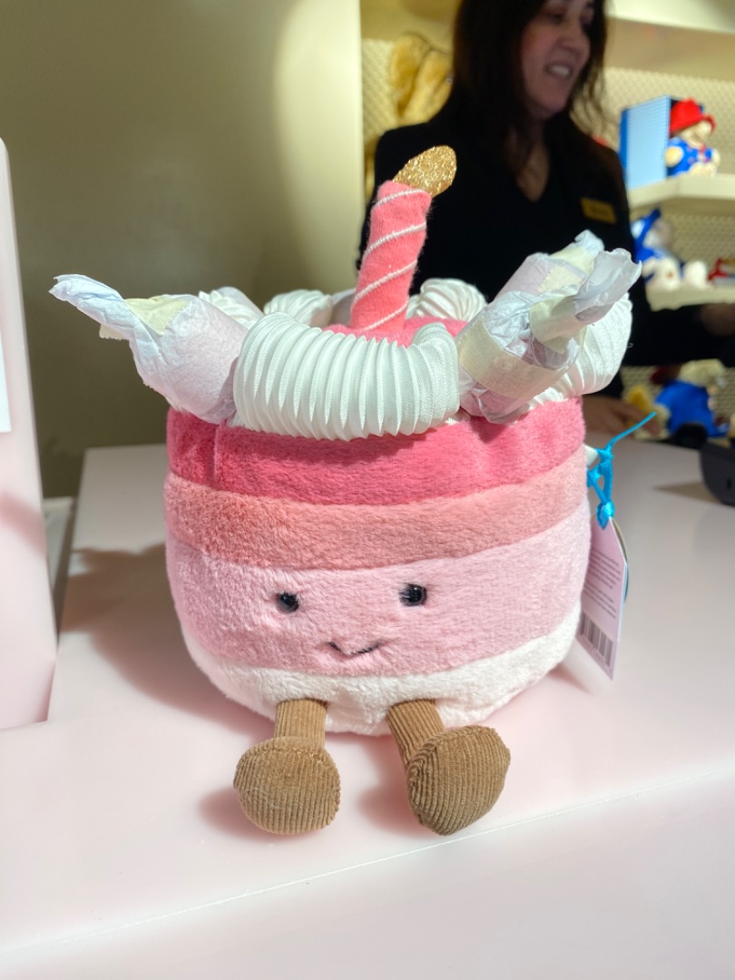 cherry Eimy ロンドン・ハロッズ限定 ジェリーキャット cake cherry Eimy ロンドン・ハロッズ限定 ジェリーキャット cake