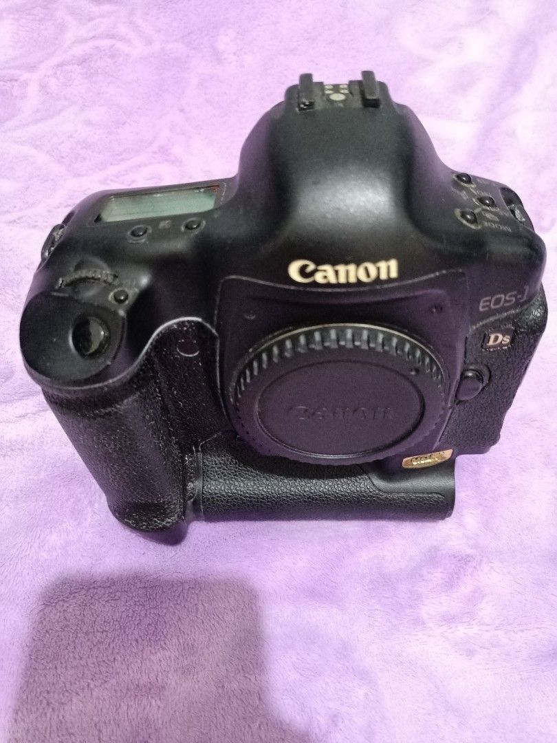 Jual Borong Unit DSLR Camera Masing2 1) Professional DSLR