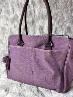 (Kategori: ) berada di . Dikirim oleh samolla_preloved (ID iklan 1337324650, Gambar 1). Deskripsi: .