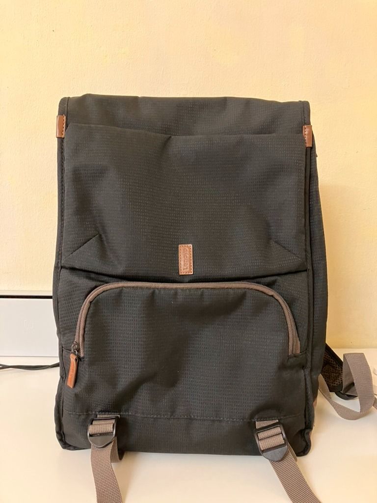 Lenovo backpack b810 deals