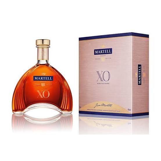 Martell X.O. 700ml (Category: Beverages) located in Manila. Submitted by kenzsu (Listing ID 1337395775, Image 1). Description: Sold in cases ONLY.