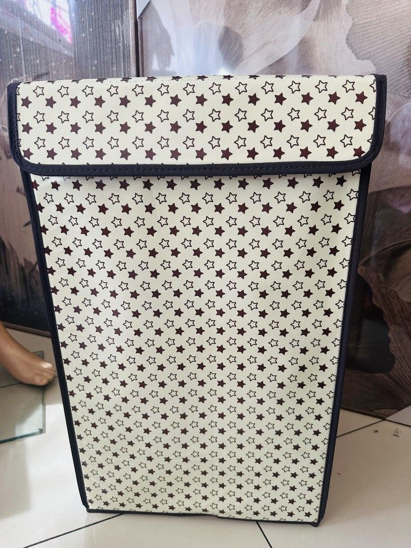 Max brand star white laundry organizer (Category: Laundry Baskets) located in Mandaluyong City. Submitted by home_box.ae (Listing ID 1337249360, Image 2). Description: dimensions: 13x11x23inches actual photo posted on hand ready to ship.