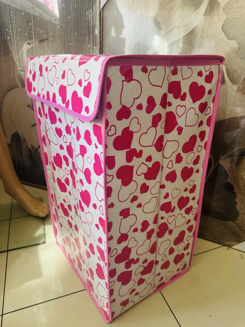 Max pink heart print laundry basket (Category: Laundry Baskets) located in Mandaluyong City. Submitted by home_box.ae (Listing ID 1337249516, Image 3). Description: dimensions: 13x11x23inches actual photo posted on hand ready to ship.