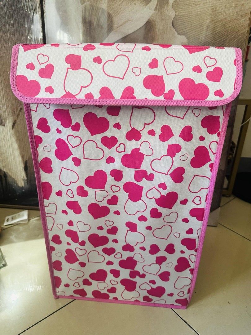 Max pink heart print laundry basket (Category: Laundry Baskets) located in Mandaluyong City. Submitted by home_box.ae (Listing ID 1337249516, Image 2). Description: dimensions: 13x11x23inches actual photo posted on hand ready to ship.