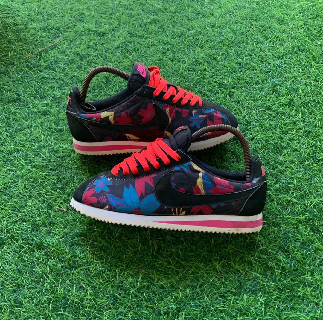 Men's nike cortez basic floral casual shoes online