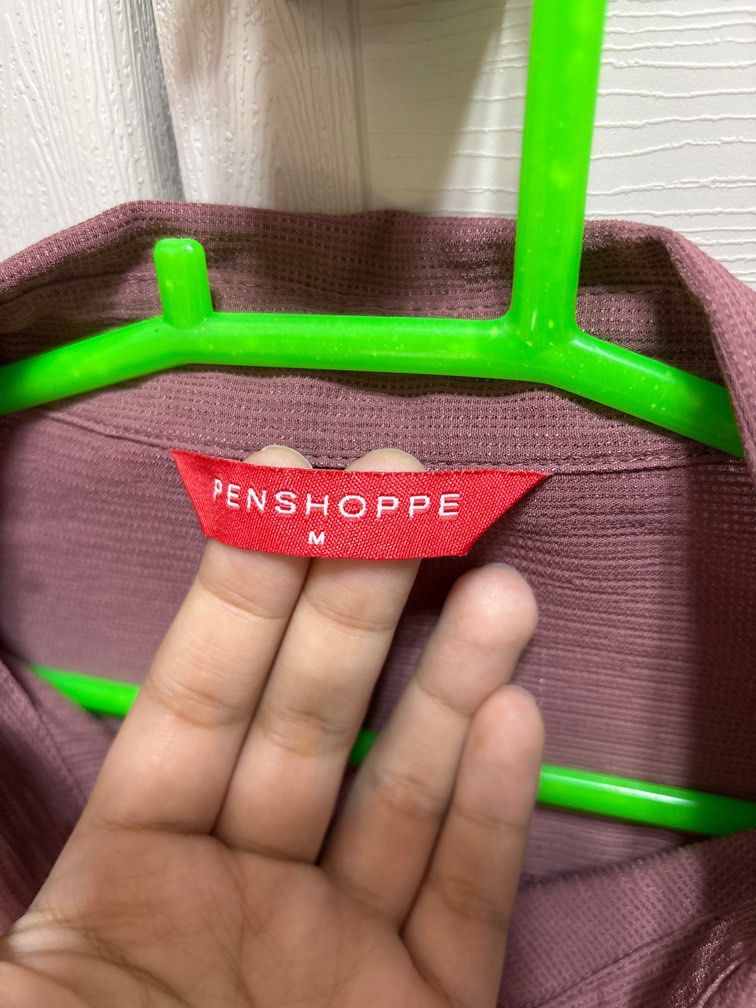 Penshoppe Longsleeve Top (Category: Longsleeves) located in Pasig City. Submitted by ez_declutterz (Listing ID 1337307813, Image 2). Description: .