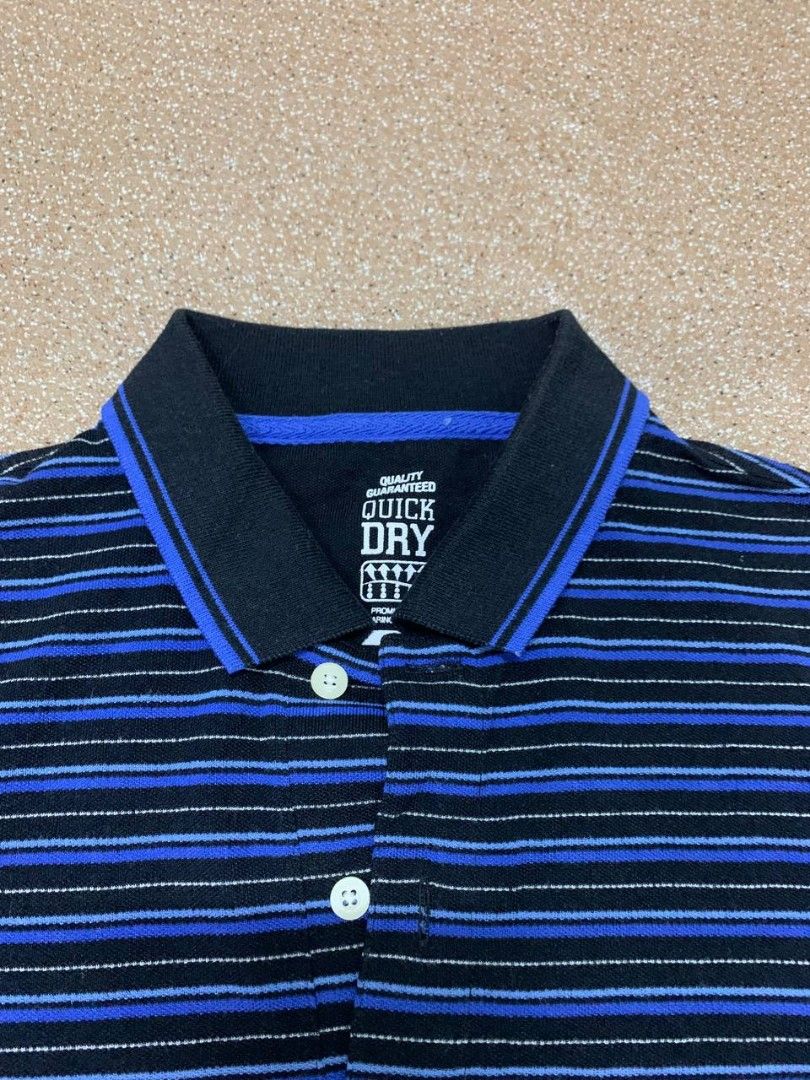 Quick dry (Category: Earphones) located in Pasir Puteh. Submitted by hmmm312 (Listing ID 1337402307, Image 2). Description: M L blh pakai. Cond Cun.