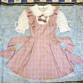 (Category: ) located in . Submitted by suchscare (Listing ID 1337318630, Image 1). Description: .