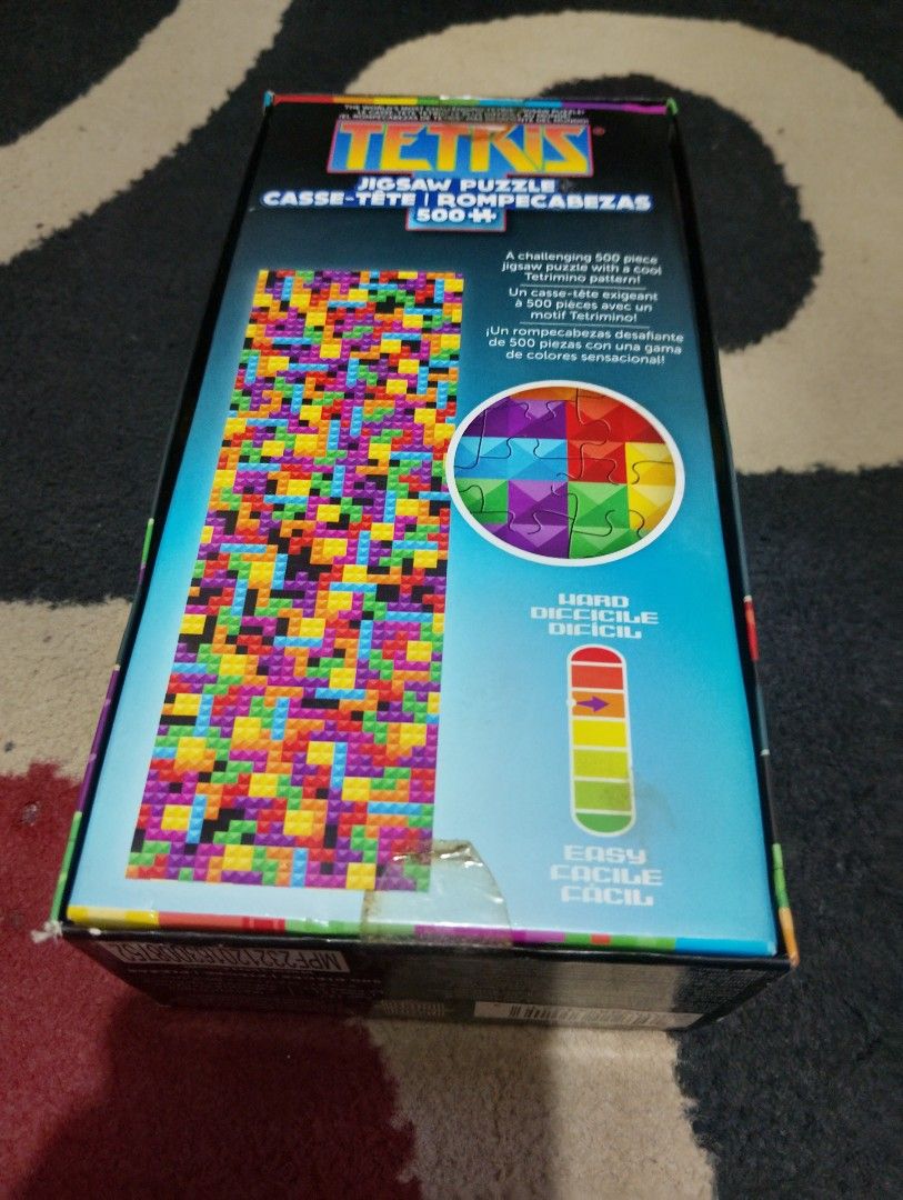 Tetris jigsaw puzzle (Category: Board Games & Puzzles) located in Manila. Submitted by boyhet.thrift15 (Listing ID 1337399104, Image 2). Description: Tetris (jigsaw puzzle) by master pieces gud condition selling 600.