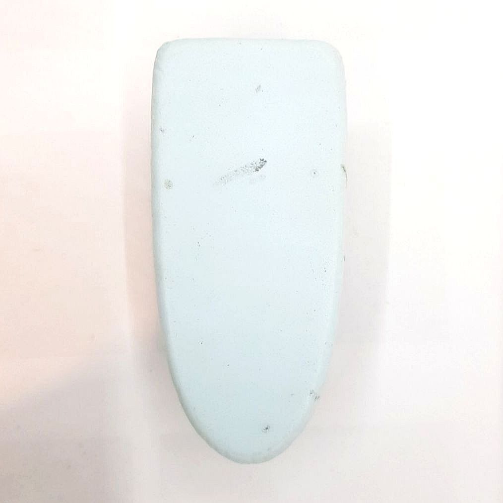 2005 miniature home appliance iron ironing board Sylvanian scale Re-Ment (Category: Kids Toys) located in Imus. Submitted by mostlyvintage (Listing ID 1337541575, Image 2). Description: 🎀 scale is compatible with Sylvanian Families 🎀 🎀 board has scratches 🎀 🌸For fashion finds and other stuff, pls. visit my other Carousell store: https://carousell.app.link/XSuC3F3Gsuba.