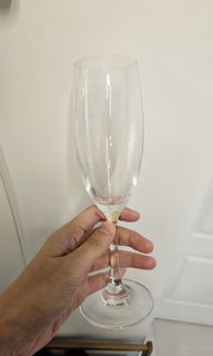 （分類：）位於 。 由 nataliellllllll 提交（商品編號 1337557357，圖片 1）。簡介： 。