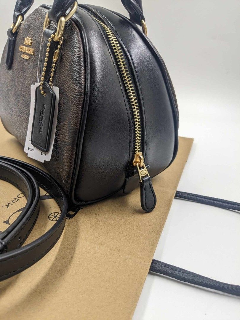Authentic Coach Sydney (Category: Luxury Bags & Wallets) located in Las Pinas. Submitted by luxlahvu2017 (Listing ID 1337433335, Image 3). Description: Authentic Coach Sydney ( open for COD ).