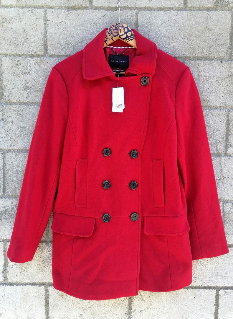 Red coat banana republic 2025