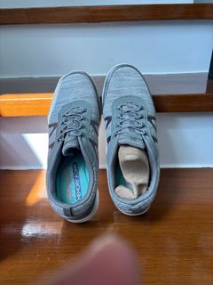 (Category: ) located in . Submitted by wardrobecleanuptime (Listing ID 1337458037, Image 1). Description: .
