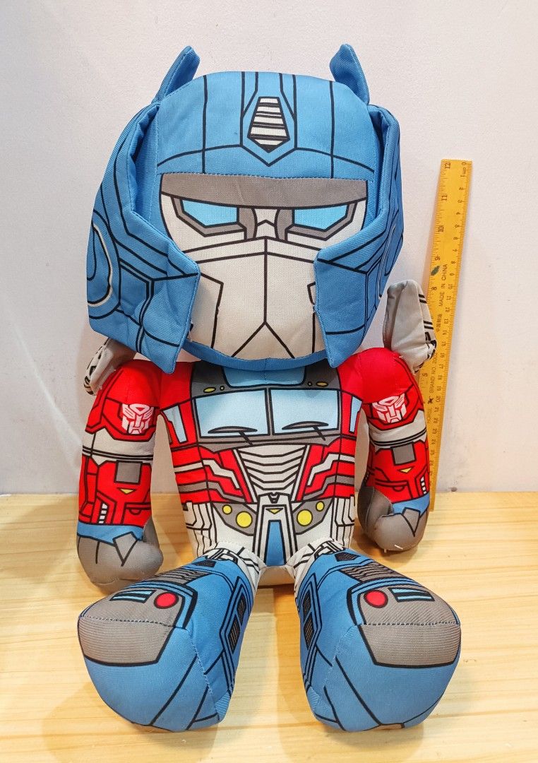 Bumble Bee / Optimus Prime / Megatron Transformers Plush (Category: Plushies & Soft Toys) located in Quezon City. Submitted by babylianne (Listing ID 1261348944, Image 1). Description: Jumbo Optimus Prime - 1680 Original Transformers Huggable Jumbo Bumblebee - 1680 Original Transformers Huggable Big Bumble Bee Car Transformer Plush Original Transformer - 880 Bumble Bee Car Plush Big and Huggable Big Optimus Prime Car Transformer Plush Original Tr