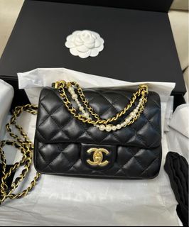 (Category: ) located in . Submitted by chicluxury (Listing ID 1337572357, Image 1). Description: .