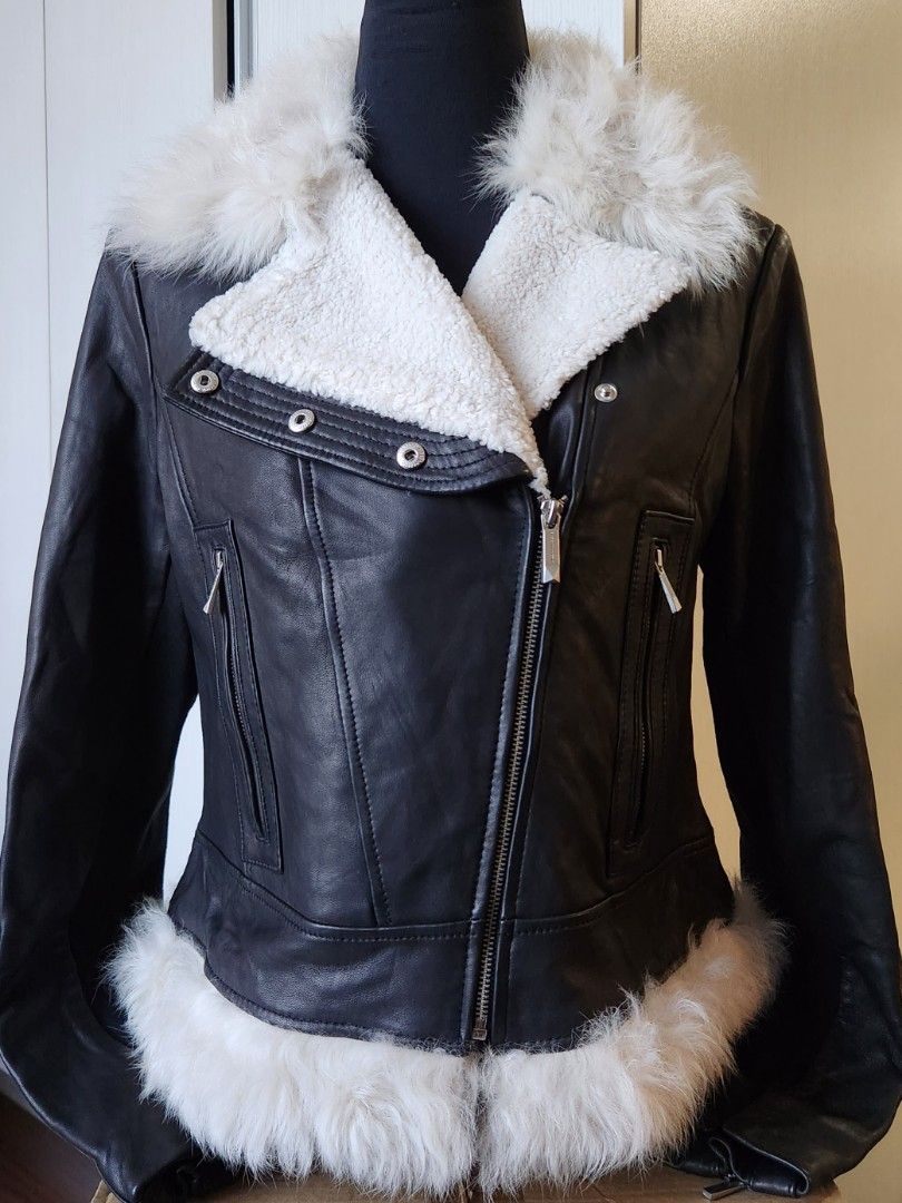BCBG MaxAzria a Leather Jacket (Category: Coats, Jackets and Outerwear) located in Mandaluyong City. Submitted by luckyhorse.0e5c89 (Listing ID 1337455135, Image 1). Description: .