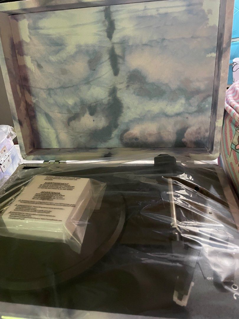 Crosley Tie-Dye Vinyl Player (Category: Portable Music Players) located in Manila. Submitted by stefandraboutique (Listing ID 1337420853, Image 1). Description: Another perfect to gift this Christmas is this supersale Crosley Tie-Dye Vinyl Player for 5,999 php only 💜.