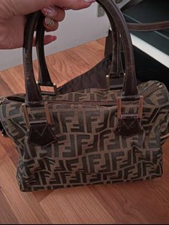 (Category: ) located in . Submitted by moosshop (Listing ID 1337578123, Image 1). Description: .