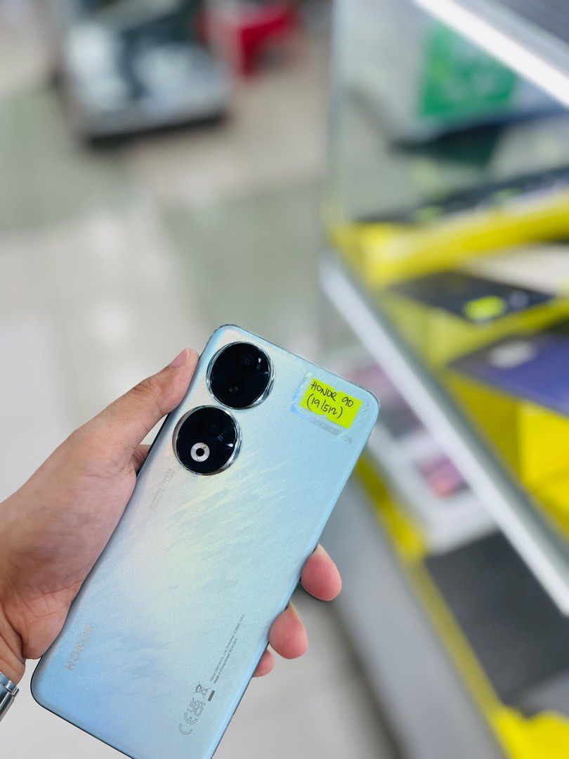 Honor 90 5G 12/512GB OPENLINE GLOBAL NO ISSUES UNIT ONLY (Category: Huawei) located in San Juan City. Submitted by saabangadgetshop (Listing ID 1337413081, Image 3). Description: Onhand | Pre-owned Honor 90 5G 12/512GB GLOBAL UNIT ONLY NTC APPROVED OPENLINE NO HIDDEN ISSUES NO HISTORY OF REPAIR 99%Smooth TEST TO SAWA RESET ALL YOU WANT NOT REFURBISHED AUTHENTIC PHONE ALL WORKING Mode of Payment : ⬇️ ▪️Cash ▪️Bank Transfer ▪️Gcash 📍Installment av