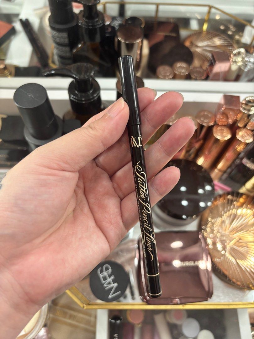 KVD eyeliner (kat von d) (Category: Makeup) located in Antipolo. Submitted by jecxxiz (Listing ID 1337570977, Image 1). Description: Black.