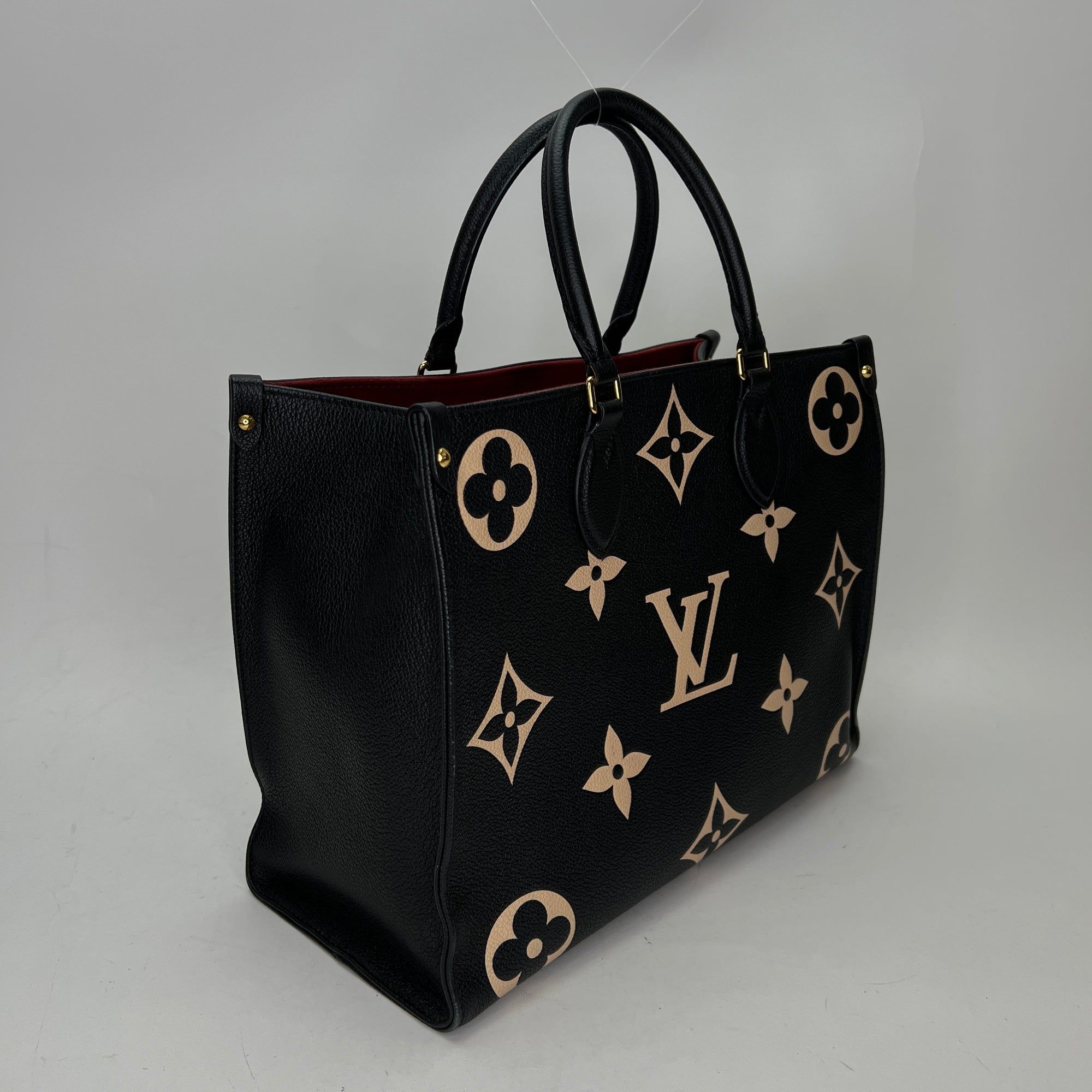 Louis vuitton black tote bag 2025