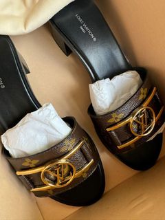 (Category: ) located in . Submitted by gq1969 (Listing ID 1337473568, Image 1). Description: .
