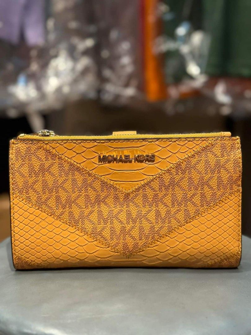 Michael kors mustard yellow wallet new arrivals