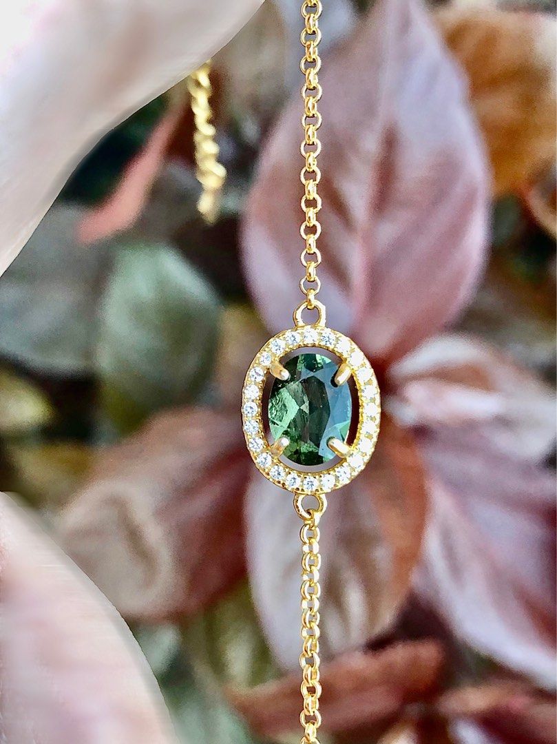 Moldavite Bracelet gold plated s925 (Category: Precious Stones) located in Pasig City. Submitted by yvesaintlaurent (Listing ID 1337492276, Image 1). Description: Moldavite bracelet gold plated s925 🪬Free Manifestation oil 🪬Angelic Reiki imbued ✨.