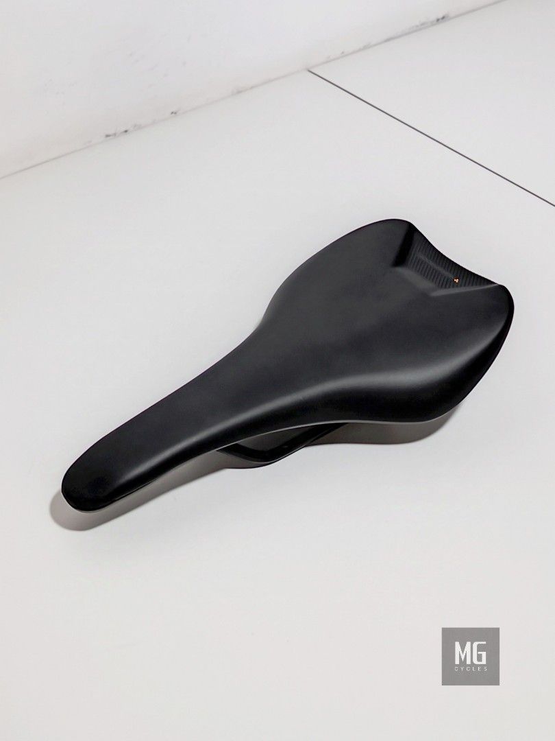 Nukeproof vector saddle outlet