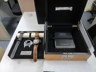 （分類：）位於 。 由 kat215 提交（商品編號 1337491925，圖片 1）。簡介： 。