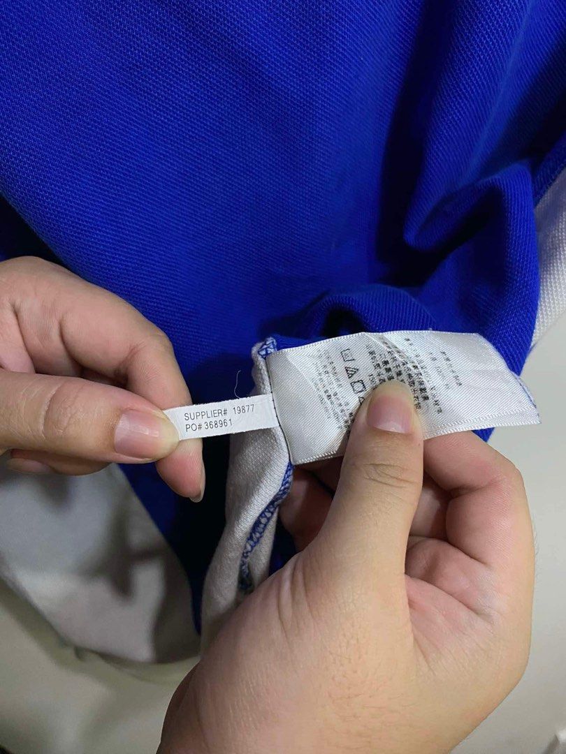 POLO RALPH LAUREN (Category: Tshirts & Polo Shirts ) located in Bacolod City. Submitted by _bc6101 (Listing ID 1337548701, Image 3). Description: POLO RALPH LAUREN SIZE LARGE ASNEW NO ISSUE 9.7/10 colorate Solid na solid .