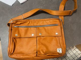 （分類：）位於 。 由 ellenleecw 提交（商品編號 1337510663，圖片 1）。簡介： 。
