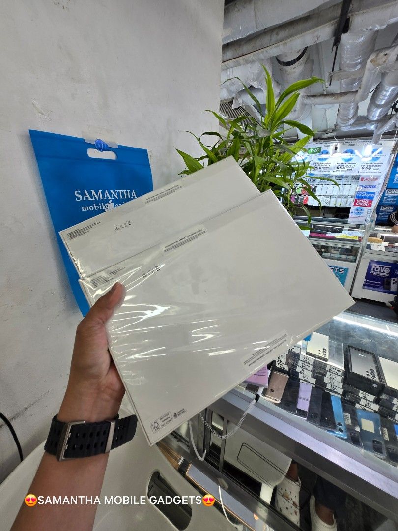 Samsung Galaxy Tab S9 FE Plus Wifi Only (Category: Android) located in Manila. Submitted by lenweltong05295 (Listing ID 1337484880, Image 3). Description: Samsung Galaxy Tab S9 FE Plus Wifi Only Brandnew Sealed with Warranty Onhand Stock.