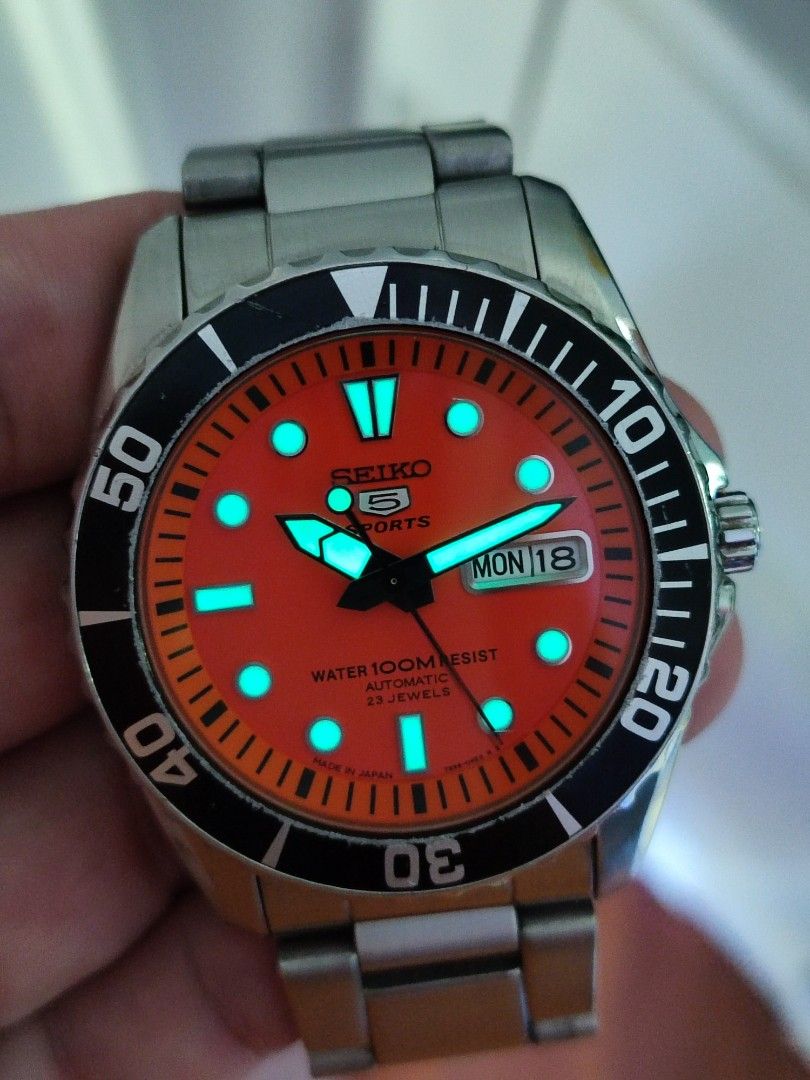 Seiko 5 Watch SNZF19 Orange "Urchin" (Category: Men's Watches) located in Quezon City. Submitted by NiceWatchPare (Listing ID 1337497922, Image 2). Description: 🔖SALE: Orange Urchin/Baby Sumo It's not Your usual Urchin variant 🧡 Alternative to the 🍊 Monster & SKX011 -All original watch with good running movt. -Dial, hands, chapter ring in mint condition -Bracelet with normal wear fits 7.5" -Case has some dings and dents -Lowest market price ✅M